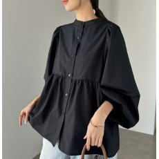 批发早春新款时尚通勤上衣优雅v领荷叶边扎染衬衫刺绣抽褶A字廓形小衫