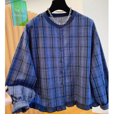 批发春装新款韩系蓝色<b class='q'>格子衬衫</b>女宽松休闲圆领木耳边超好看上衣