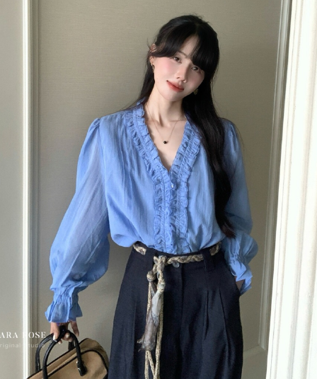 가을 의상 새로운 프랑스식 사소한 파란색 프릴 긴팔 셔츠 고급 센스 루즈핏 슬림해 보이는 나팔 소매 맨위