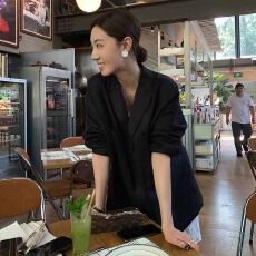 批发<b class='q'>秋</b>装新款大码洗水亚麻宽松衬衫时髦小众设计款式防晒衫
