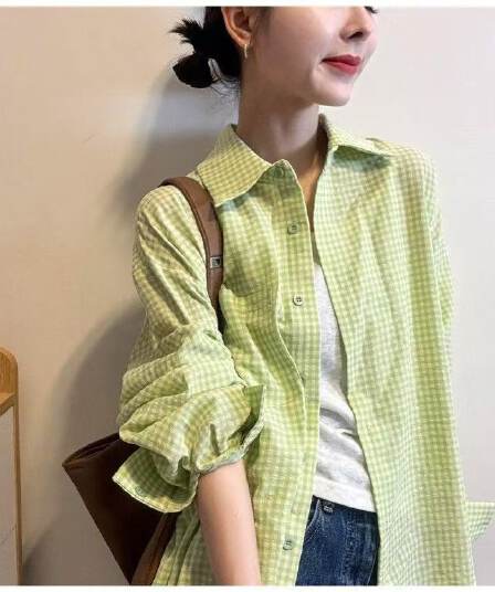 가을 의상 새로운 녹색 초록 초록 배색 체크무늬 자외선 차단 셔츠 빅 사이즈 여성 의류 트렌디 셔츠 맨위