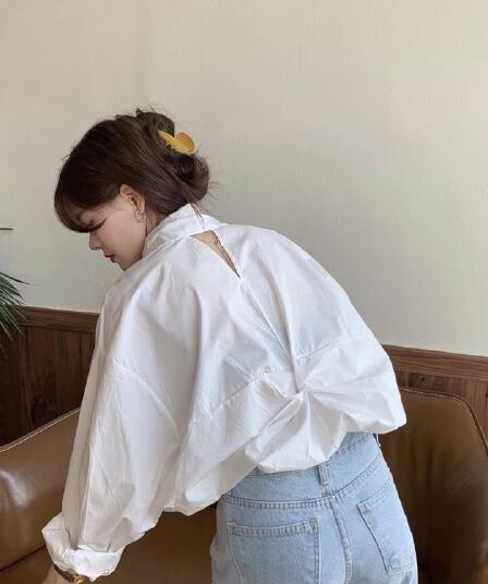 가을 의상 새로운 작은 심장 기계 화이트 여성 셔츠 디자인 센스 작은 대중 Chic 캐주얼 루즈핏 셔츠 한 팬 맨위