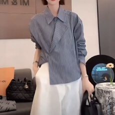 批发秋装新款韩版宽松显瘦不规则长袖衬衫洋气小衫别致上衣