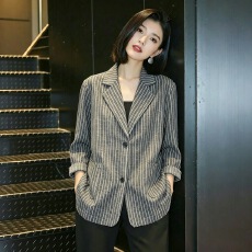 批发秋装新款条纹小<b class='q'>西装</b>外套女薄款文艺复古宽松休闲九分袖开衫上衣