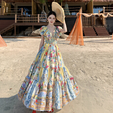 批发复古<b class='q'>宫廷</b>风飞飞袖V领长裙不规则印花Camilla<b class='q'>连衣裙</b>