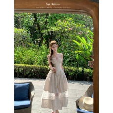 批发迟伞伞26/ss 白玉海棠 粉碎花拼接<b class='q'>蕾丝</b><b class='q'>吊带</b>打揽系带长裙连衣裙夏