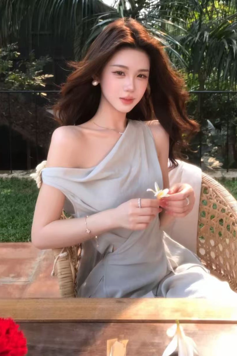 남자 여름 회색 조정 품격 흔들다 칼라 민소매 허리 수축 맨위 슬림해 보이는 도루 센스 넓은 다리 길이 바지 세트