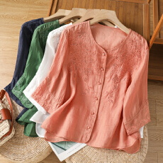批发实拍2026新款棉麻刺绣百搭单排扣显瘦春夏衬衫五分<b class='q'>袖</b>小衫开衫<b class='q'>上衣</b>