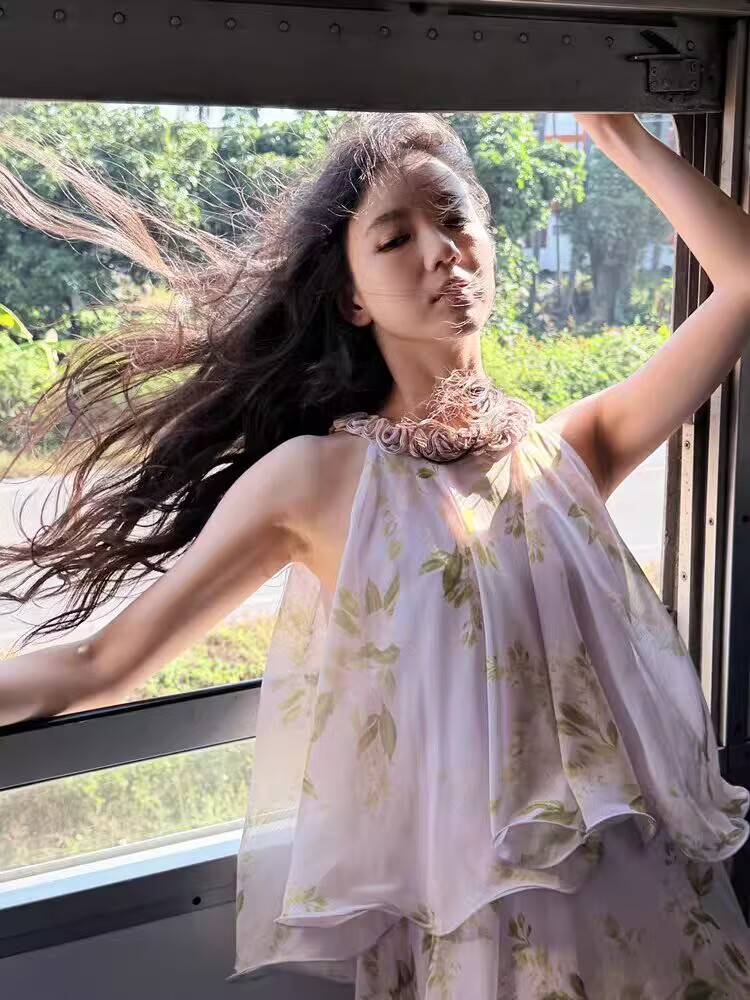 프랑스식 보라색 꽃무늬 오프숄더 행침 목 여성 드레스 여름 해변가 휴가 치마 퍼프 케이크 드레스 생일 치마