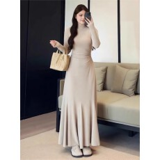 批发<b class='q'>大码</b>法式半高领褶皱收腰连衣裙女秋冬季微胖mm显瘦温柔风内搭长裙