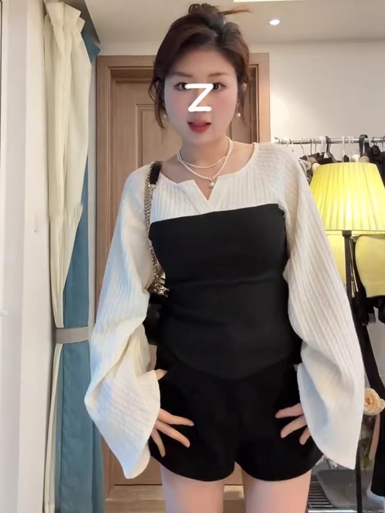 빅 사이즈 프랑스식 레트로 배색 패치워크 긴팔 맨위 여성 봄 가을 지방 mm 부드러운 슬림해 보이는 나팔 소매 니트 스웨터