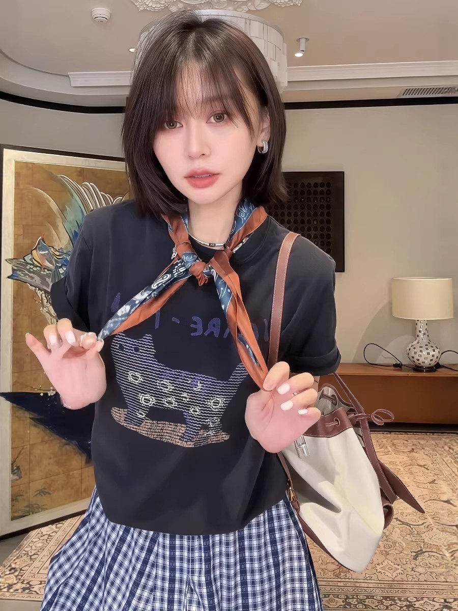 빅 사이즈 여성 의류 한 부서 만화 프린트 반팔 티셔츠 여성 여름 마이크로 지방 mm 연령 감소 슬림해 보이는 디자인 센스 작은 맨위