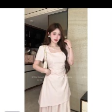 批发大码女装气质温柔风法式夏季显瘦<b class='q'>短</b>袖方领连衣裙