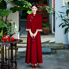 批发实拍新中式喜庆重工刺绣提花上衣改良<b class='q'>半身裙</b>套装婚庆礼服两件套