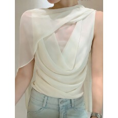 批发十三行2026早春清冷氛围感荡领捏褶拼接轻纱披肩小衫假两件背心女