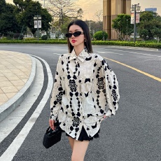 批发实拍防晒衬衫女夏季2026年新款设计感小众小个子薄款衬衣外套上衣