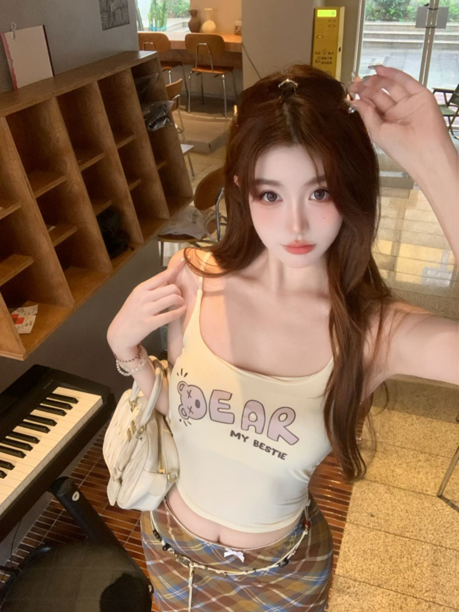 실사 감소되지 않음 얼음 실크 알파벳 프린트 달콤한 매운맛 바람 캐미솔 벨트 가슴 패드 쇼트 스타일 언더 코트