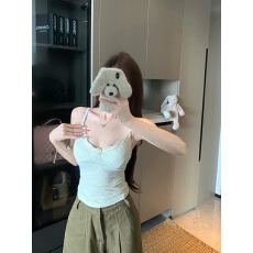 批发<b class='q'>实拍</b>不减～甜美蕾丝吊带背心纯欲内搭打底上衣
