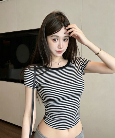 실사 감소되지 않음 뒤로 홀로우 아웃 디자인 센스 작은 대중 반팔 티셔츠 여성 몸매 가꾸기 나비 레이스업 맨위