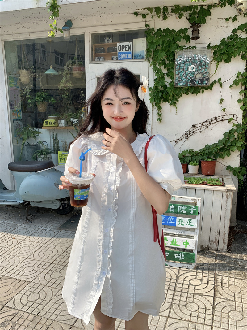 실사 새로운 한 부서 달콤함 연령 감소 무거운 작업 프릴 베이비 칼라 거품 소매 루즈핏 드레스