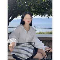 批发实拍~春季新款韩系甜美减龄<b class='q'>娃娃领</b>小花系带宽松长袖<b class='q'>衬衫</b>