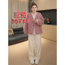 批发大码女装重工珠片小香风短外套女冬季胖mm气质巨百搭显瘦大衣