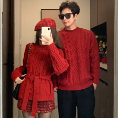 批发实拍#出货中#情侣装2025秋冬新款复古红色圣诞新年高领麻花毛衣