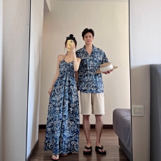批发<b class='q'>实拍</b>#出货中#情侣<b class='q'>装</b>2026夏季碎花吊带裙海边度假风沙滩裙一裙一衣