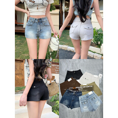 批发实拍 2026春夏新款弹力包臀短<b class='q'>裤</b>女牛仔修身辣妹性感丰胯热<b class='q'>裤</b>