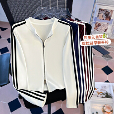 批发实拍2026早春加绒磨毛新款双拉链拼色韩系圆领时尚<b class='q'>修身</b>显瘦上衣女