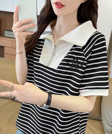 100 폴리에스터 2026 여름 새로운 한국 스타일 스트라이프 셔츠 POLO 칼라 지퍼 반팔 동정 여성