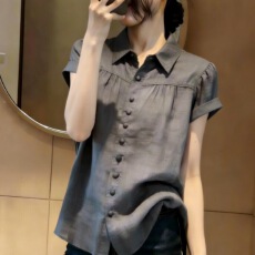 批发2026春季新款百搭韩系法式设计感灰色短袖<b class='q'>衬衫</b>女通勤小众气质上衣