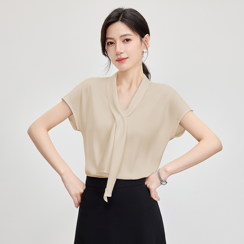 2026 여름 새틴 프랑스식 반팔 리본 여성 셔츠 V넥 새로운 품격 경력 출퇴근 작은 날다 소매 맨위