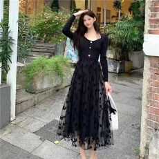 批发2025早秋春季新款方领显瘦拼接假两件黑色网纱碎花<b class='q'>连衣裙</b>女