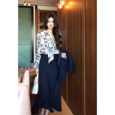 批发2025新款老钱风高级感早秋系带衬衣显瘦黑色包臀裙<b class='q'>套装</b>女