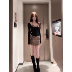 批发性感辣妹套装女秋冬季吊带长袖上衣豹纹<b class='q'>包臀</b>半身短裙子御姐一整套