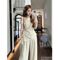 批发韩系巨好看超火穿搭一整套斜肩短袖上衣女2026新款<b class='q'>夏</b>季阔腿裤套装