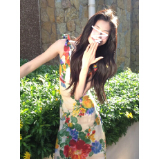 批发法式气质修身碎花吊带连衣裙子女<b class='q'>春</b>夏季长裙新款度假旅游穿搭