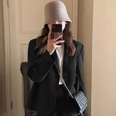 批发2026新款春秋装韩版宽松<b class='q'>小西装</b>外套女英伦风灰色短款西服港风炸街