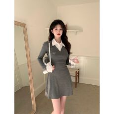 批发假两件灰色针织连衣<b class='q'>裙子</b>女秋冬季新款气质辣妹打底内搭包臀裙