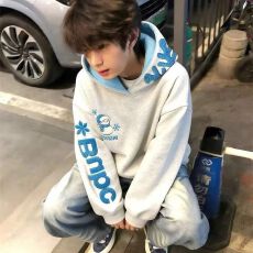 批发连帽港风<b class='q'>潮牌</b>馆<b class='q'>卫衣</b>情侣休闲运动宽松2026新款春秋学院