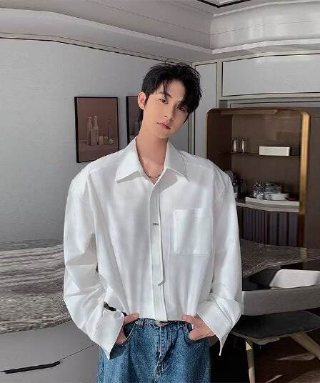 2026 새로운 긴팔 디자인 센스 작은 대중 셔츠 빛 요리 한 바람 남성 의류 맨위 봄 고급 빅 사이즈 재킷