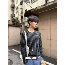 批发2026<b class='q'>春</b>秋男士长袖t恤衫男装宽松韩版圆领条纹体恤修身打底衫上衣