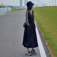 批发官图 春秋新款女装套装网红爆款一整套法式休闲<b class='q'>T</b><b class='q'>恤</b>百搭设计背心裙