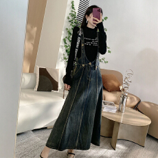 批发官图 韩系穿搭套装<b class='q'>女</b>2025春秋新款极简风纯色长袖T恤<b class='q'>背带裤</b>两件套