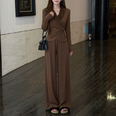 批发官图 冬季毛毛V领不规则收腰长袖上衣休闲<b class='q'>宽松</b>显瘦直筒<b class='q'>裤</b>时尚套装