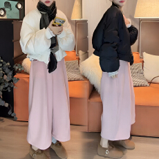批发官图 韩系气质温柔感短款面包服搭配粉色百搭加绒阔腿<b class='q'>裤</b><b class='q'>两件套装</b>