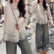 批发官图 2025新款法式甜美蕾丝温柔半高领微透打底衫拼接背心两件套