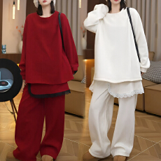 批发官图 时尚<b class='q'>休闲</b>穿搭2026秋冬新款卫衣显瘦直筒长裤拼接屁帘三件套