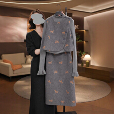 官图 气质小马印花马甲上衣搭打底衫女2025秋冬新款半身裙三件套